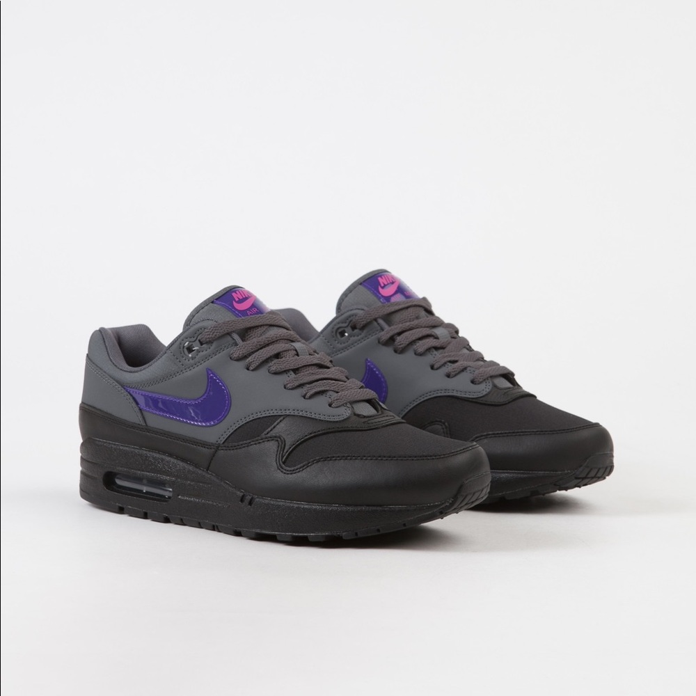 Nike Air max 1 ripstop dark grey fierce purple